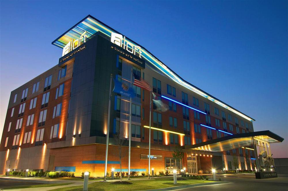 Aloft Tulsa Downtown Hotel Bagian luar foto