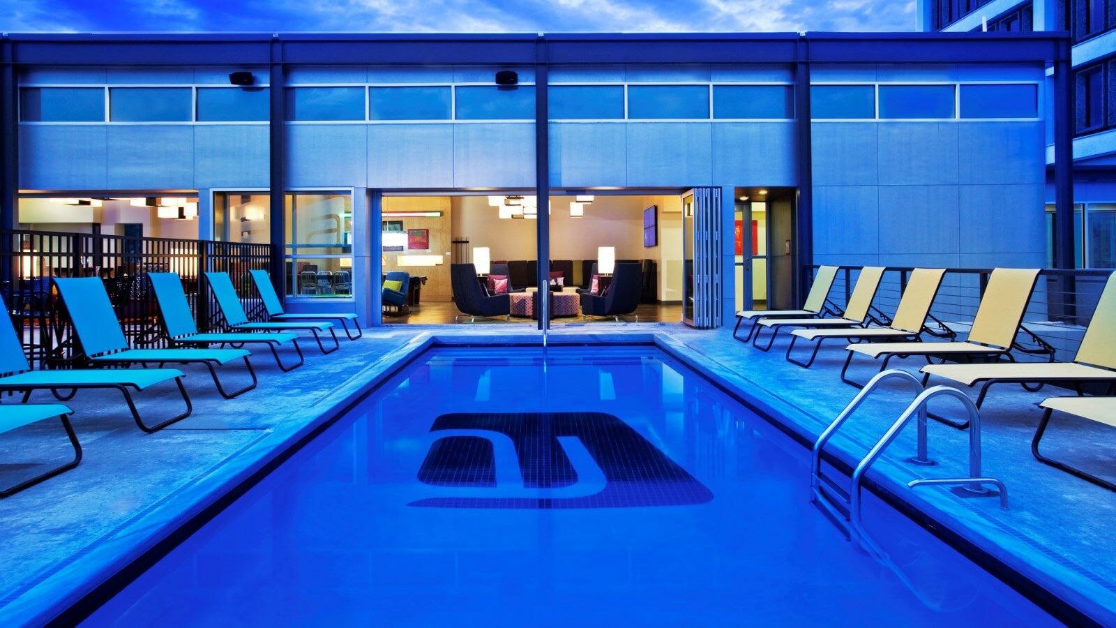 Aloft Tulsa Downtown Hotel Bagian luar foto